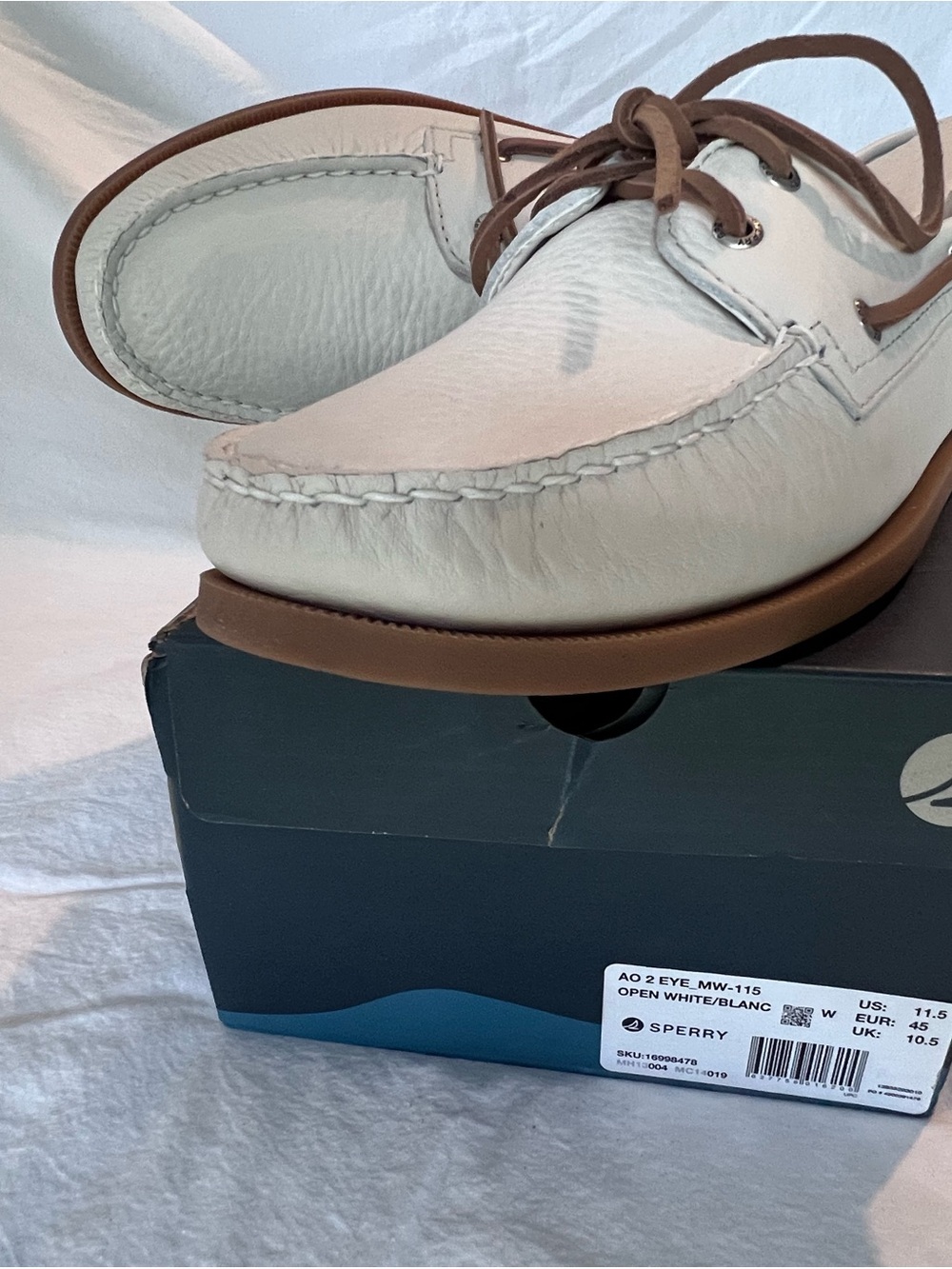 Sperry White Leather Boat Shoes with Brown Laces 11.5 WIDE - Picture 6 of 7